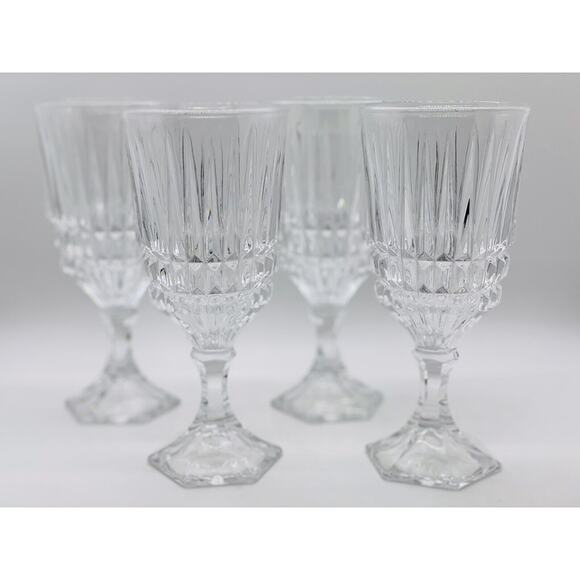 Fostoria Heritage Wine Glass set of 4 6oz 6 1/8" x 2 3/4" 147125 - Picture 1 of 8